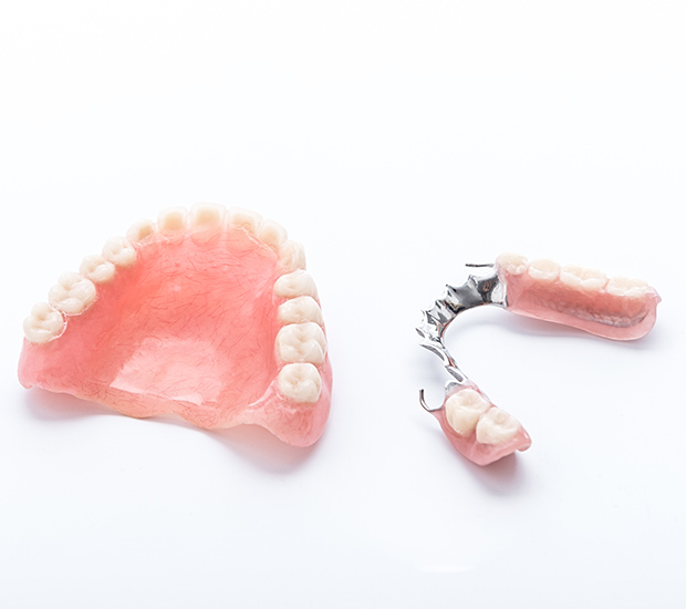 Chicago Partial Dentures for Back Teeth