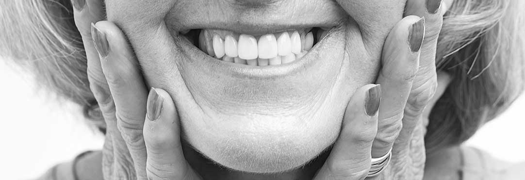 Chicago Solutions for Common Denture Problems